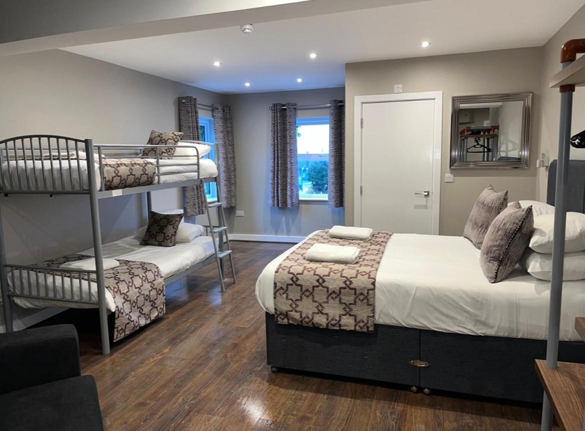 The Vine Hotel Chapel St Leonards 外观 照片